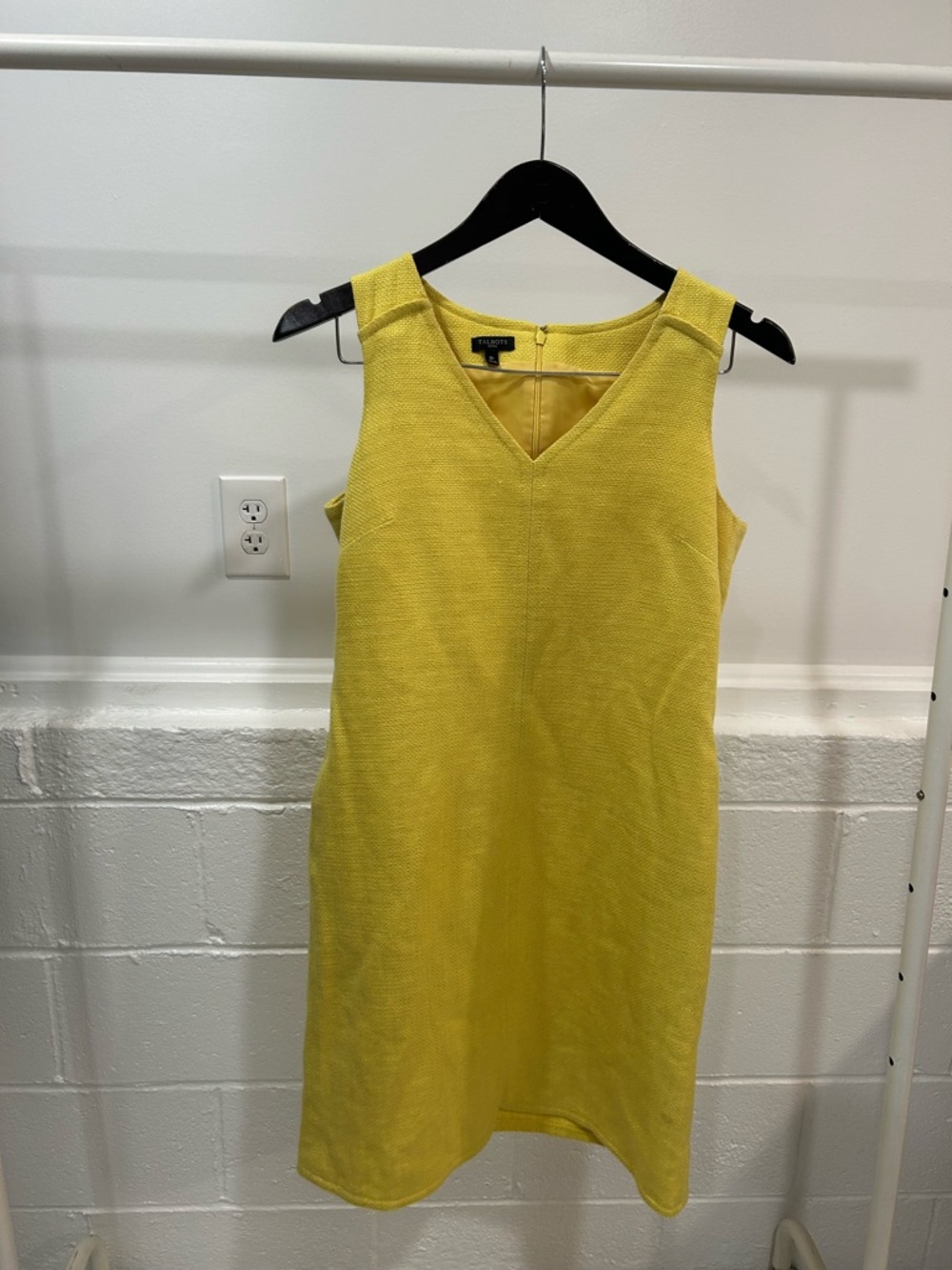 Talbots Yellow Sleeveless V-Neck Shift Dress
